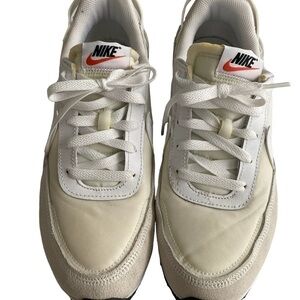 Nike waffle debut mans US9